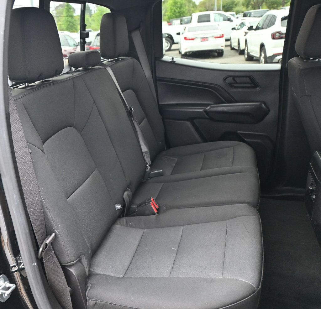 Chevrolet Colorado photo 17