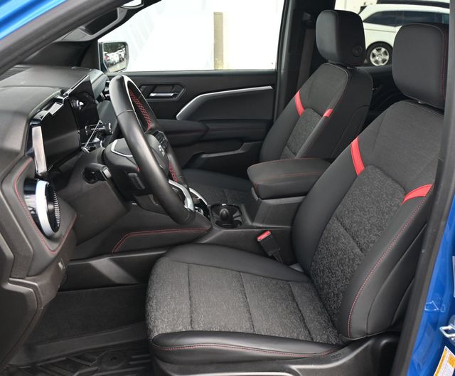 2023 Chevrolet Colorado 4X4 Crew Cab Z71 Convenience Package II Technology Package - 22996822 - 13