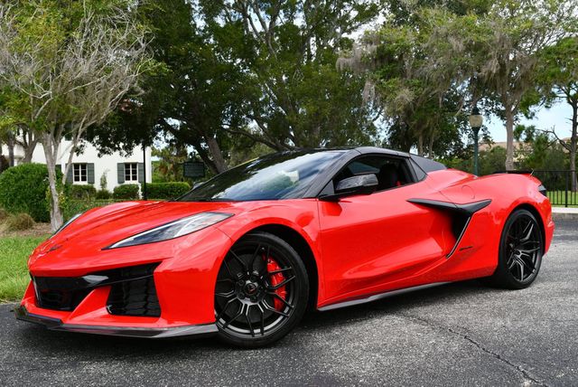 2023 Chevrolet Corvette 2 Door Z06 Convertible W/3LZ & Carbon Ceramic Brakes - 23079240 - 23