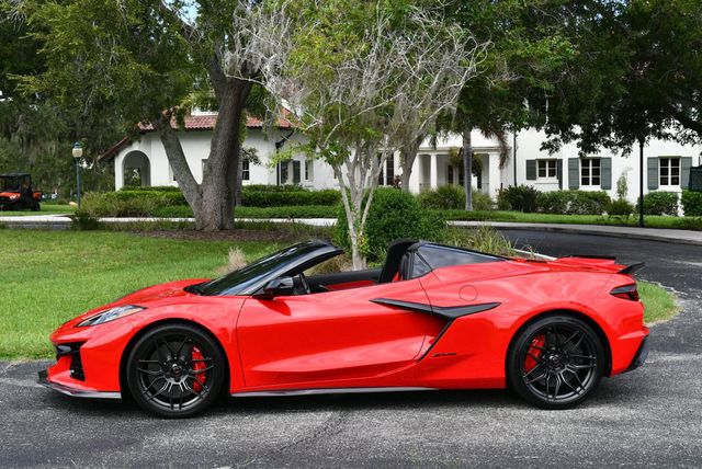 2023 Chevrolet Corvette 2 Door Z06 Convertible W/3LZ & Carbon Ceramic Brakes - 23079240 - 29