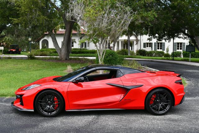 2023 Chevrolet Corvette 2 Door Z06 Convertible W/3LZ & Carbon Ceramic Brakes - 23079240 - 33