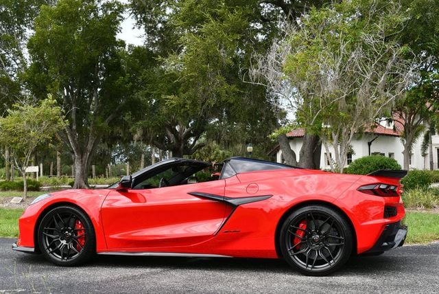 2023 Chevrolet Corvette 2 Door Z06 Convertible W/3LZ & Carbon Ceramic Brakes - 23079240 - 36