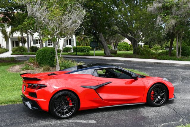 2023 Chevrolet Corvette 2 Door Z06 Convertible W/3LZ & Carbon Ceramic Brakes - 23079240 - 40