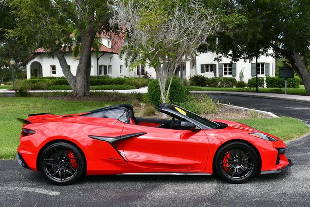 2023 Chevrolet Corvette 2 Door Z06 Convertible W/3LZ & Carbon Ceramic Brakes - 23079240 - 42