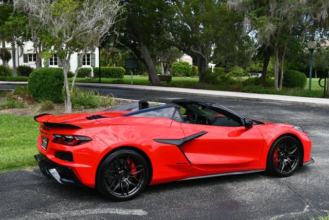 2023 Chevrolet Corvette 2 Door Z06 Convertible W/3LZ & Carbon Ceramic Brakes - 23079240 - 6
