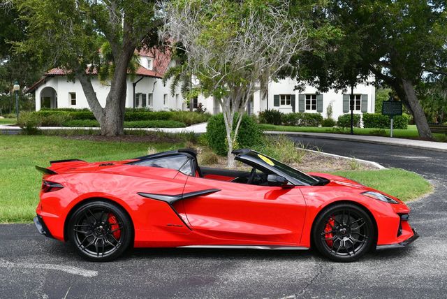 2023 Chevrolet Corvette 2 Door Z06 Convertible W/3LZ & Carbon Ceramic Brakes - 23079240 - 7