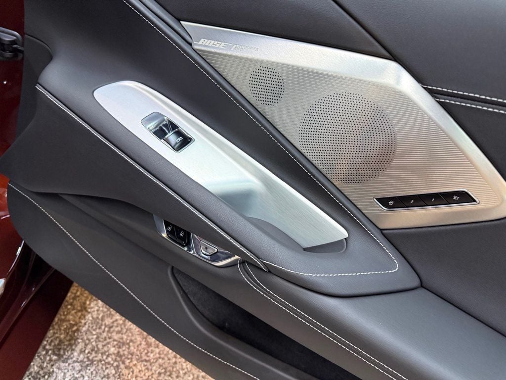2023 Chevrolet Corvette Stingray Convertible 2LT photo 29