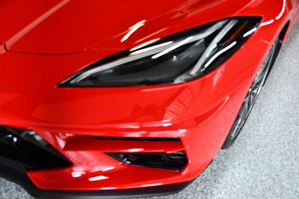 Chevrolet Corvette photo 16