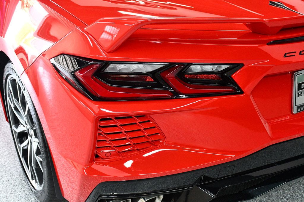 Chevrolet Corvette photo 19