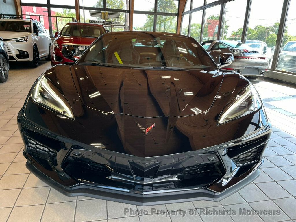 2023 Chevrolet Corvette Stingray Convertible 2LT photo 3