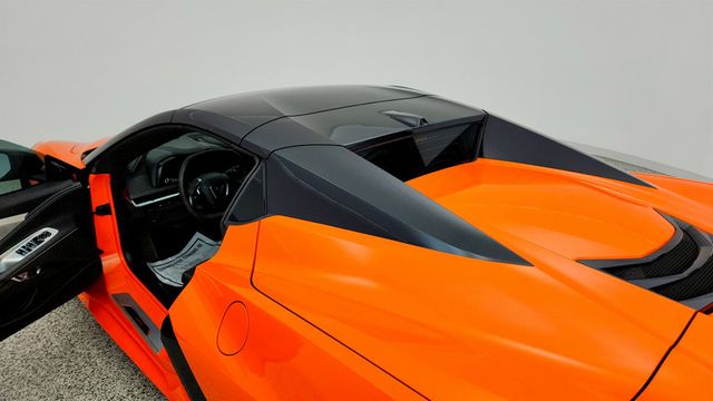 2023 Chevrolet Corvette 2dr Stingray Convertible w/2LT & Z51 Performance Pkg - 23029864 - 9