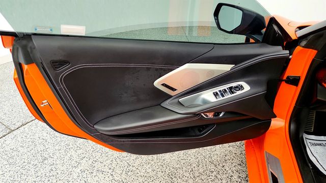 2023 Chevrolet Corvette 2dr Stingray Convertible w/2LT & Z51 Performance Pkg - 23029864 - 10