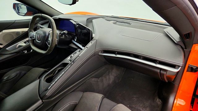 2023 Chevrolet Corvette 2dr Stingray Convertible w/2LT & Z51 Performance Pkg - 23029864 - 22
