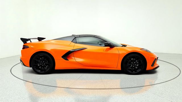 2023 Chevrolet Corvette 2dr Stingray Convertible w/2LT & Z51 Performance Pkg - 23029864 - 3