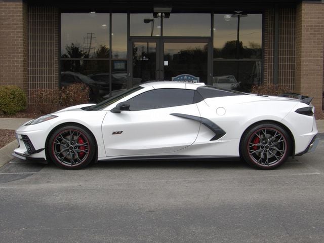 2023 Chevrolet Corvette 3LT photo 12