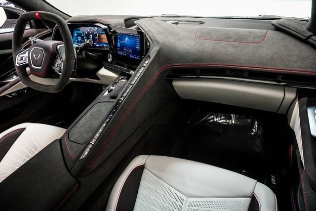 2023 Chevrolet Corvette 2dr Stingray Convertible w/3LT - 22974982 - 7