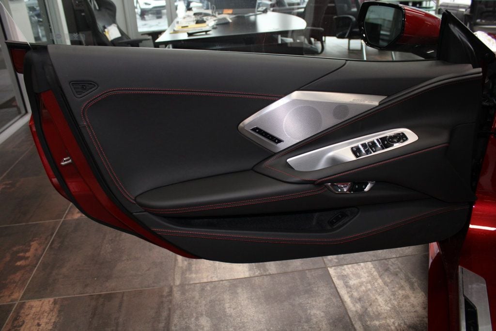 2023 Chevrolet Corvette Stingray Convertible 3LT photo 13