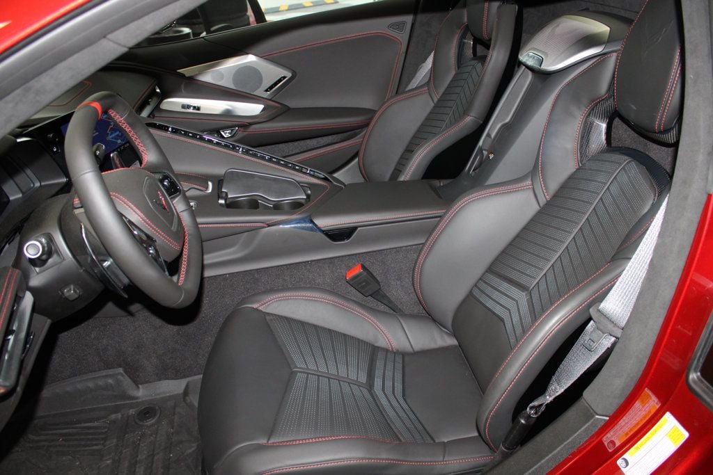 2023 Chevrolet Corvette Stingray Convertible 3LT photo 14