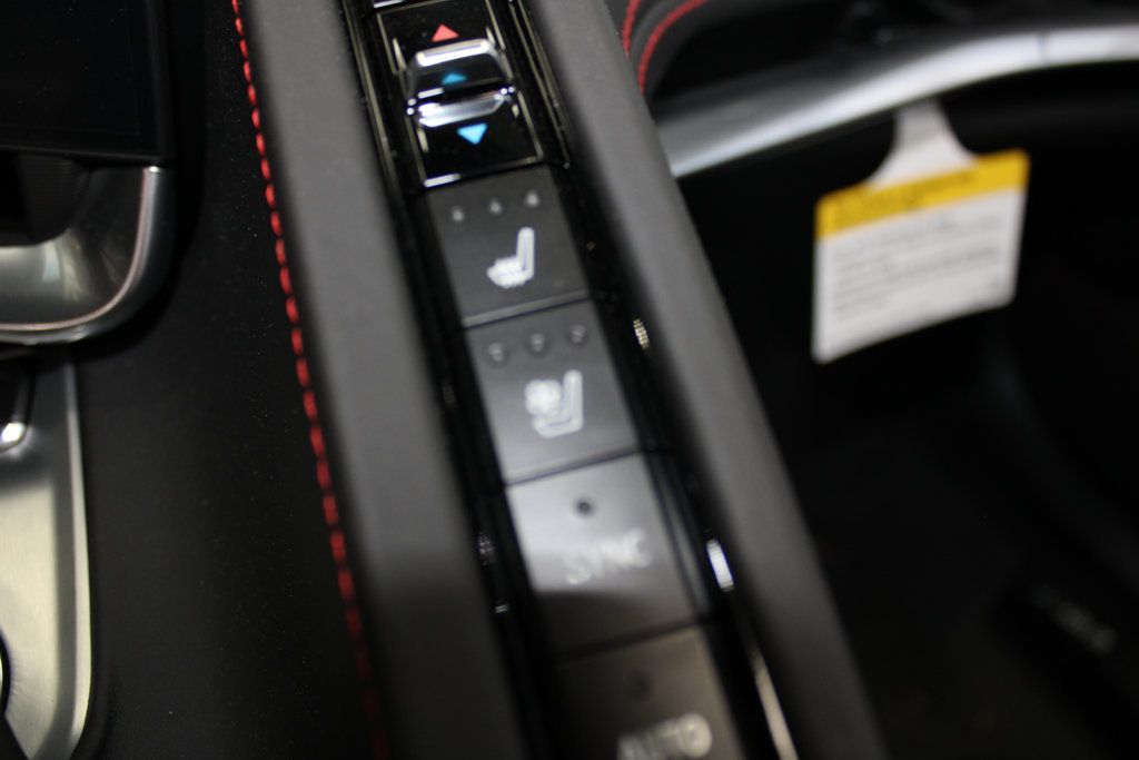 2023 Chevrolet Corvette Stingray Convertible 3LT photo 27