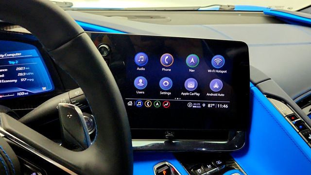 2023 Chevrolet Corvette 2dr Stingray Convertible w/3LT, Z51, Front Lift & Mag Ride - 23040020 - 18