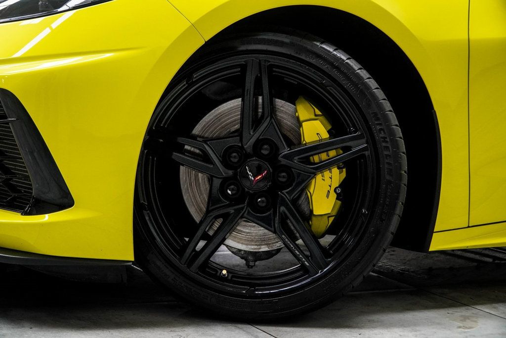 2023 Chevrolet Corvette Stingray Coupe 1LT photo 2