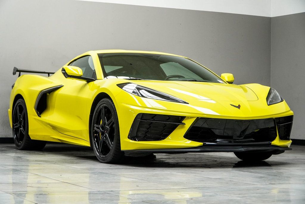 2023 Chevrolet Corvette Stingray Coupe 1LT photo 3