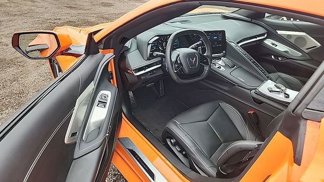 2023 Chevrolet Corvette 2dr Stingray Coupe w/2LT - 23024089 - 7