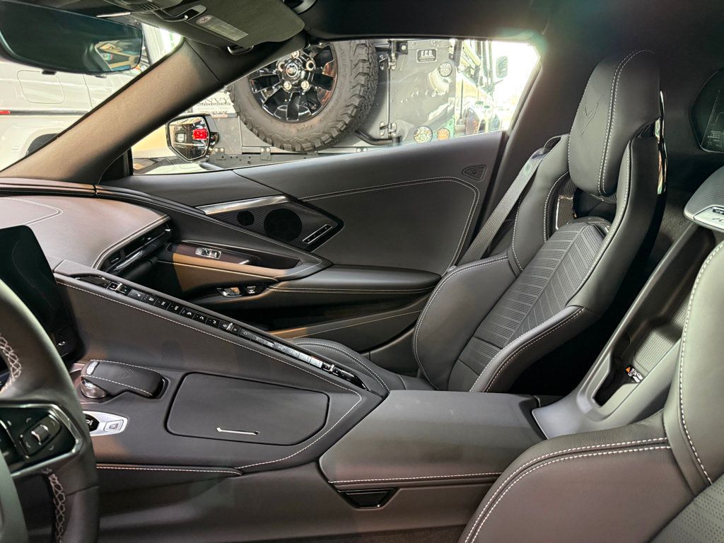 2023 Chevrolet Corvette 2LT Z51 Coupe photo 23