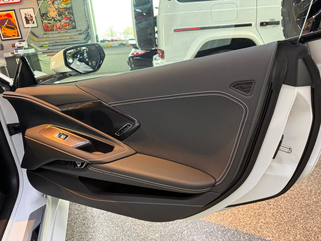 2023 Chevrolet Corvette 2LT Z51 Coupe photo 31
