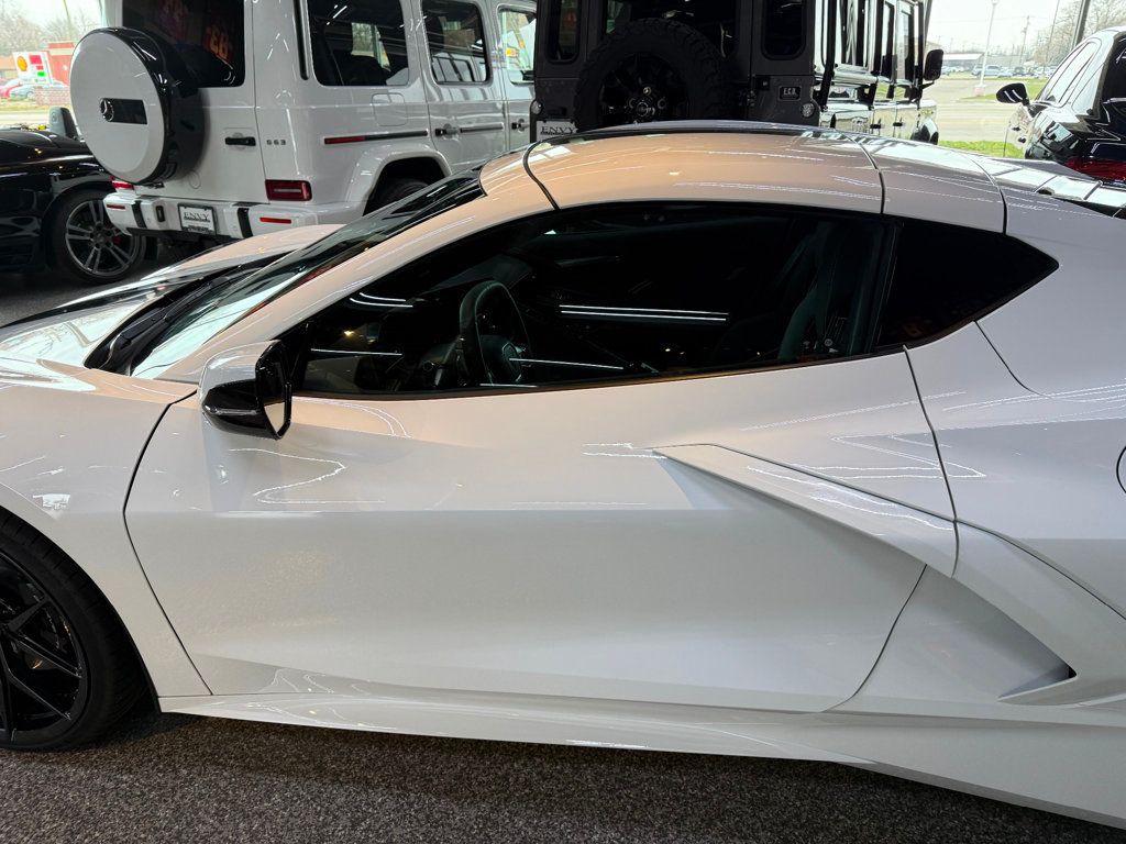 2023 Chevrolet Corvette 2LT Z51 Coupe photo 5