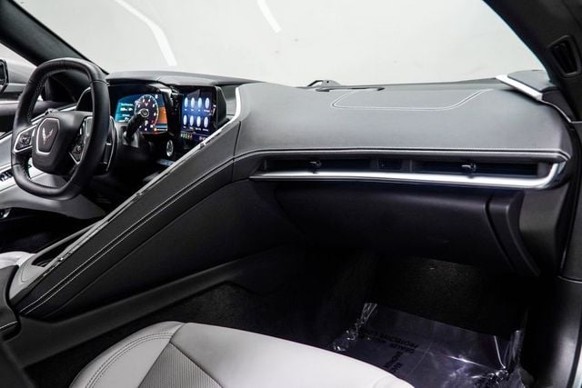 2023 Chevrolet Corvette 2dr Stingray Coupe w/2LT - 23000798 - 22