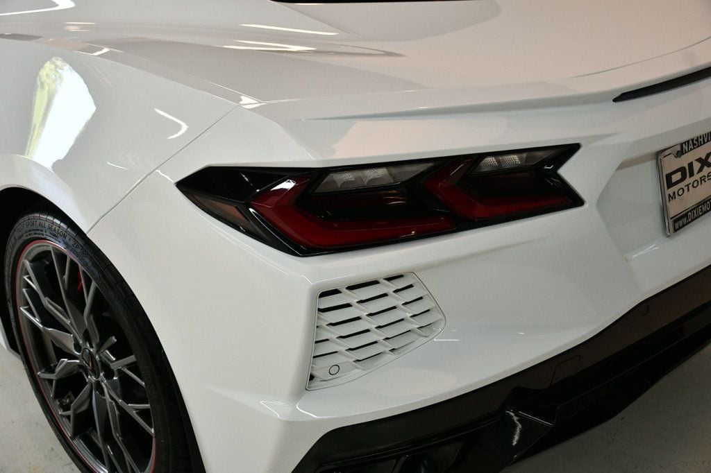 2023 Chevrolet Corvette Stingray Coupe 2LT photo 12