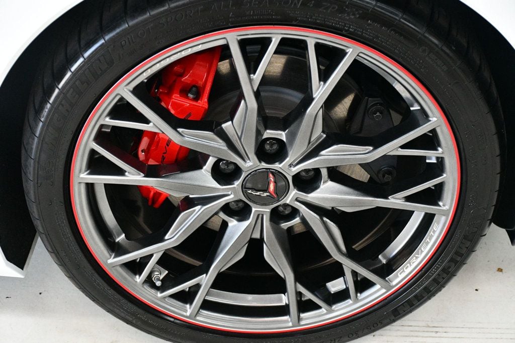 2023 Chevrolet Corvette Stingray Coupe 2LT photo 16