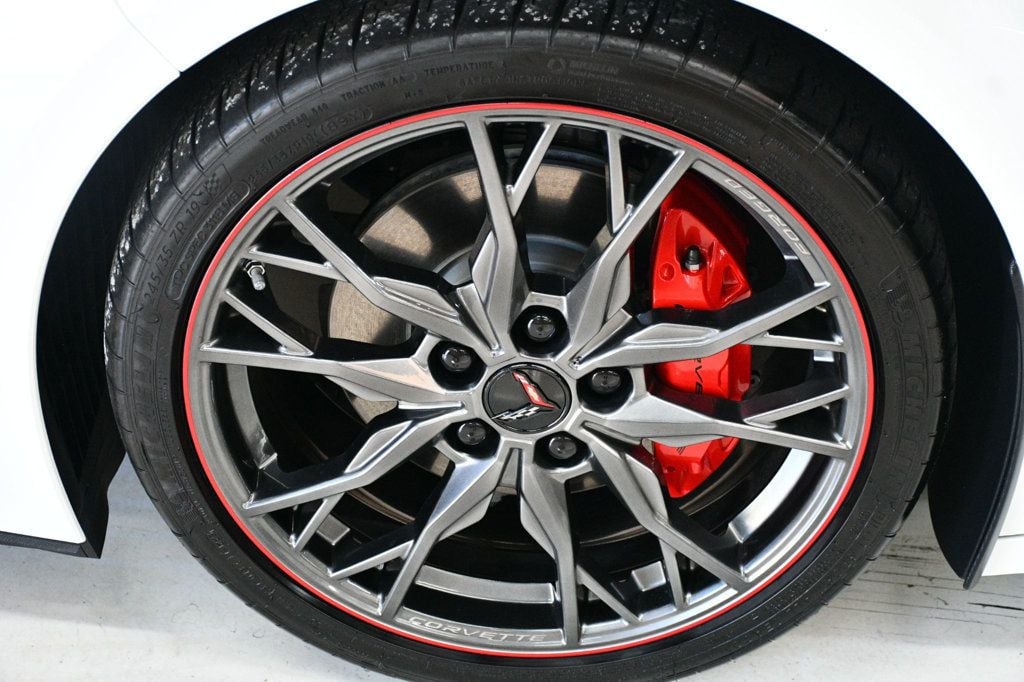 2023 Chevrolet Corvette Stingray Coupe 2LT photo 17