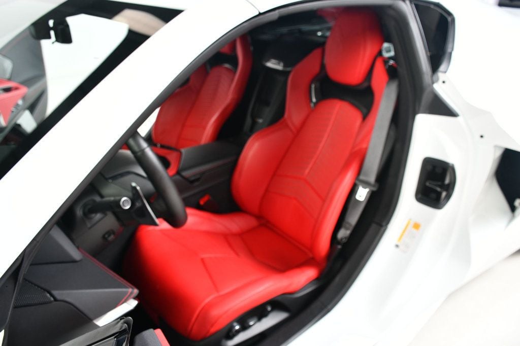 2023 Chevrolet Corvette Stingray Coupe 2LT photo 23