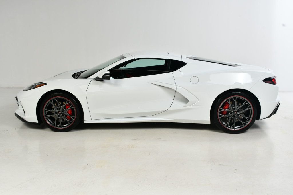 2023 Chevrolet Corvette Stingray Coupe 2LT photo 3