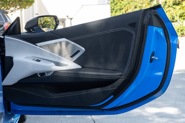 2023 Chevrolet Corvette 2dr Stingray Coupe w/2LT - 22989922 - 24