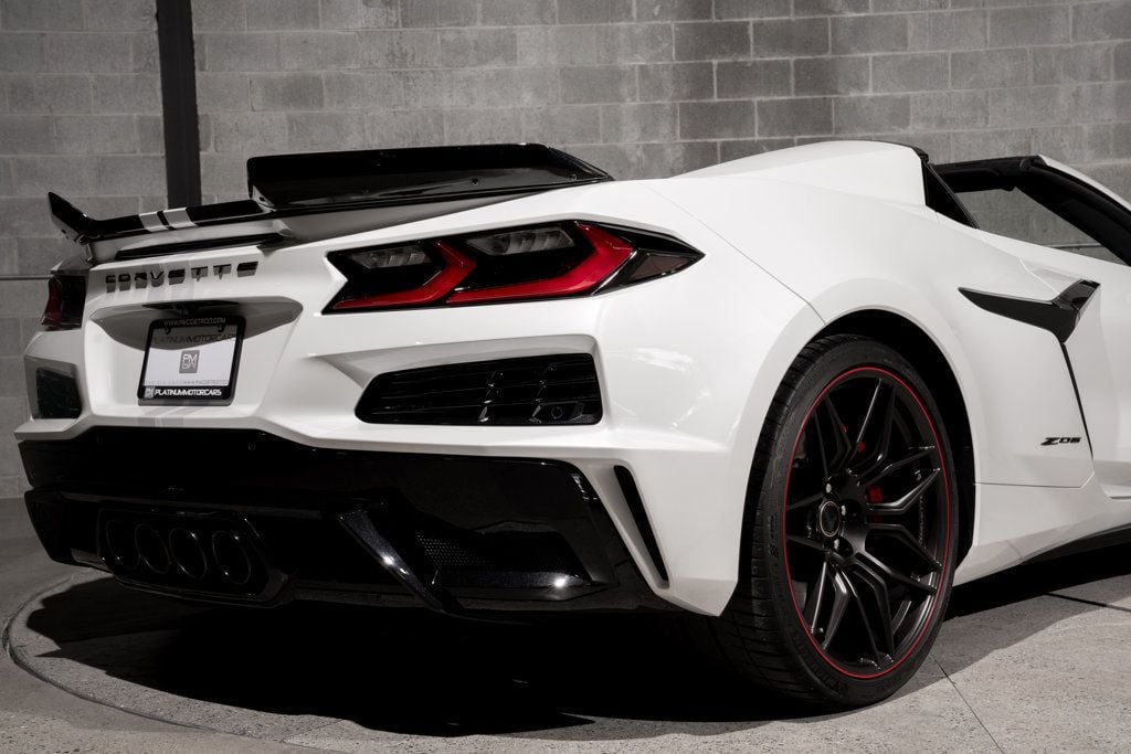 Chevrolet Corvette photo 21