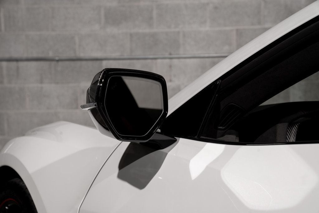 Chevrolet Corvette photo 26