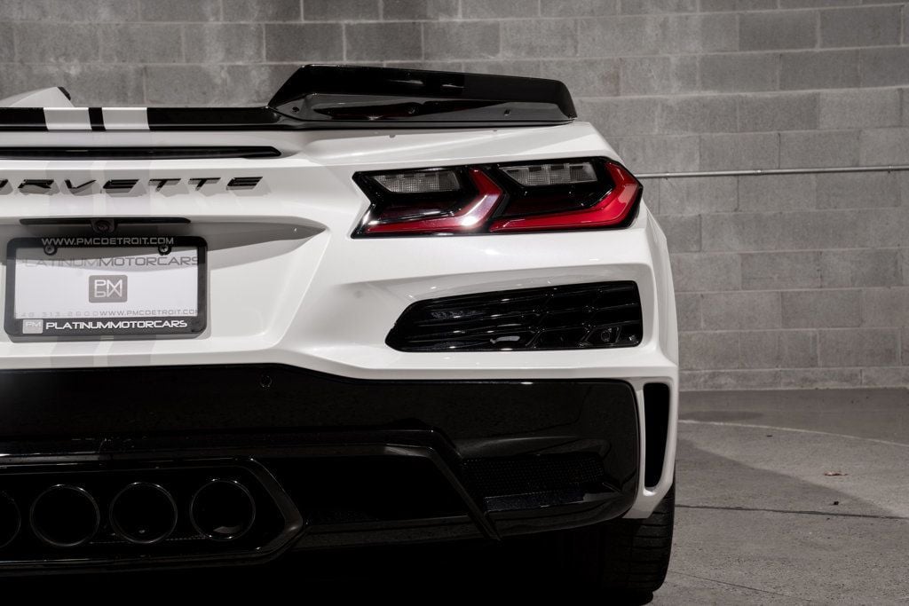 Chevrolet Corvette photo 35