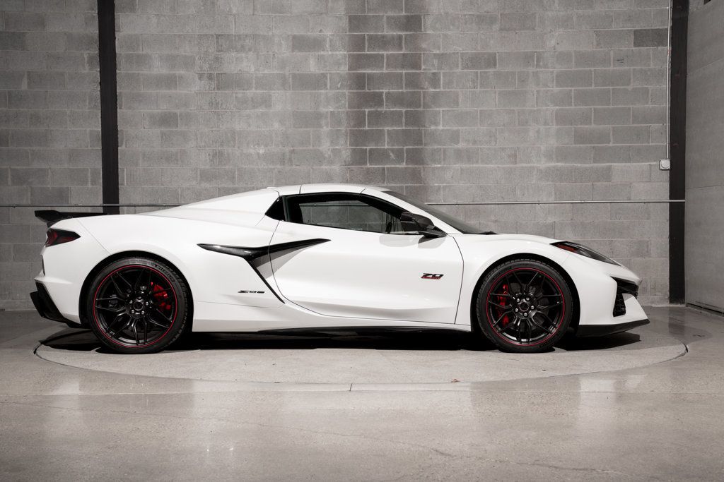 Chevrolet Corvette photo 55