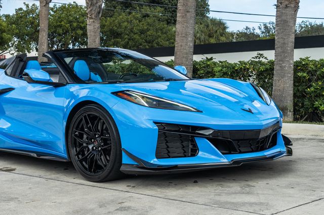 2023 Chevrolet Corvette 2dr Z06 Convertible w/3LZ - 22957380 - 11