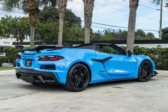 2023 Chevrolet Corvette 2dr Z06 Convertible w/3LZ - 22957380 - 8