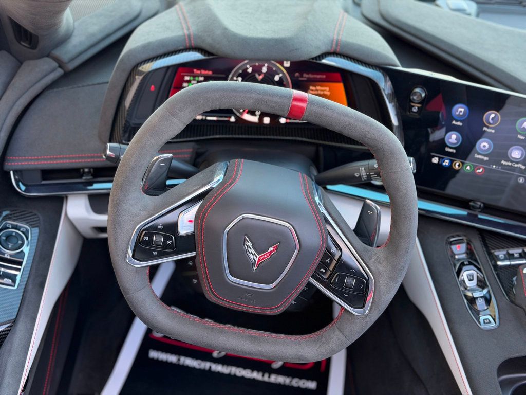 2023 Chevrolet Corvette 70th Anniversary Z51 w. Carbon Fiber Option - 23027464 - 13
