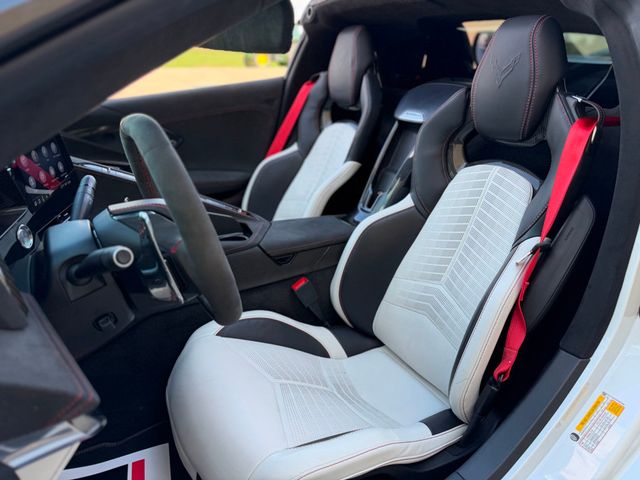 2023 Chevrolet Corvette 70th Anniversary Z51 w. Carbon Fiber Option - 23027464 - 22