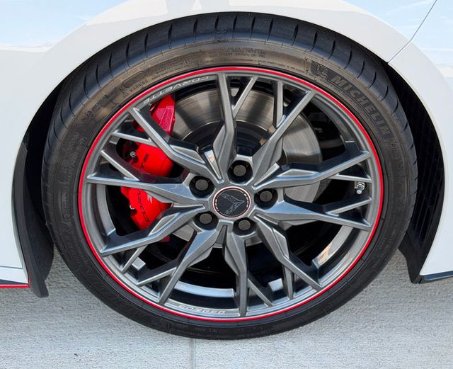 2023 Chevrolet Corvette 70th Anniversary Z51 w. Carbon Fiber Option - 23027464 - 37