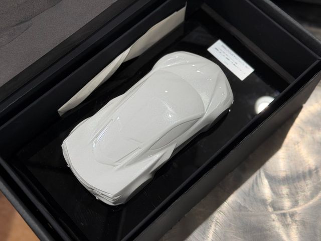 2023 Chevrolet Corvette 70th Anniversary Z51 w. Carbon Fiber Option - 23027464 - 40