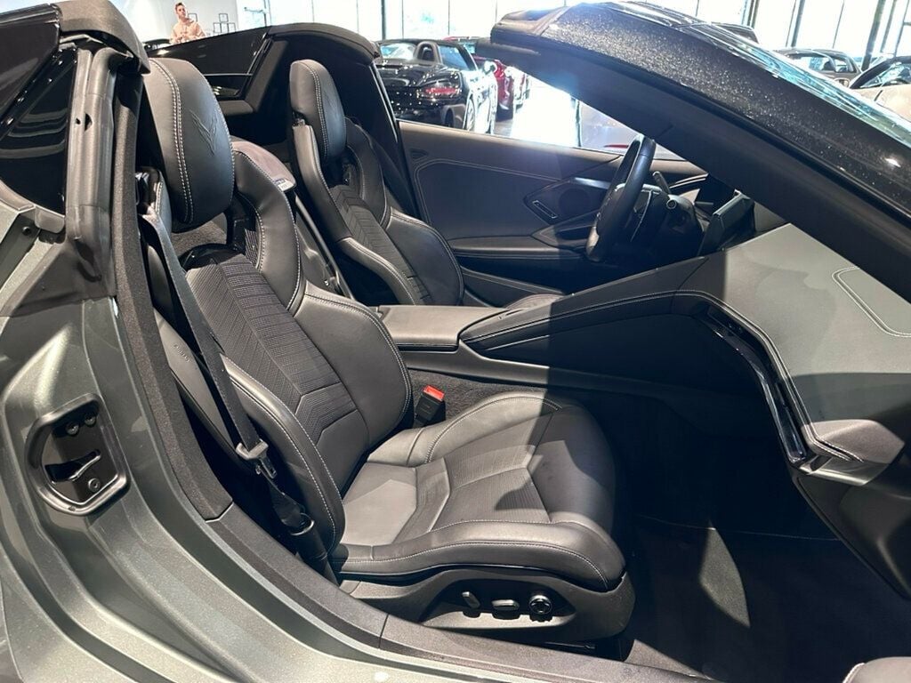 2023 Chevrolet Corvette Convertible/2LT/MagneticRide/GT2BucketSeats/PerfExhaust/NAV - 22663854 - 25