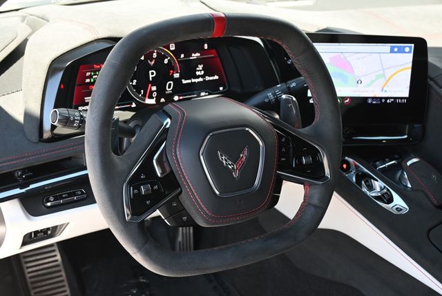 2023 Chevrolet Corvette Stingray 3LT 70th Anniversary Edition Z51 Performance Package - 23049781 - 13