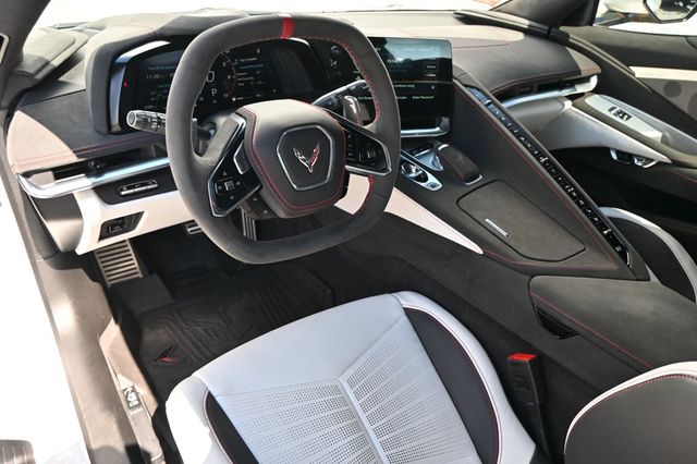 2023 Chevrolet Corvette Stingray 3LT 70th Anniversary Special Edition - 22993106 - 11